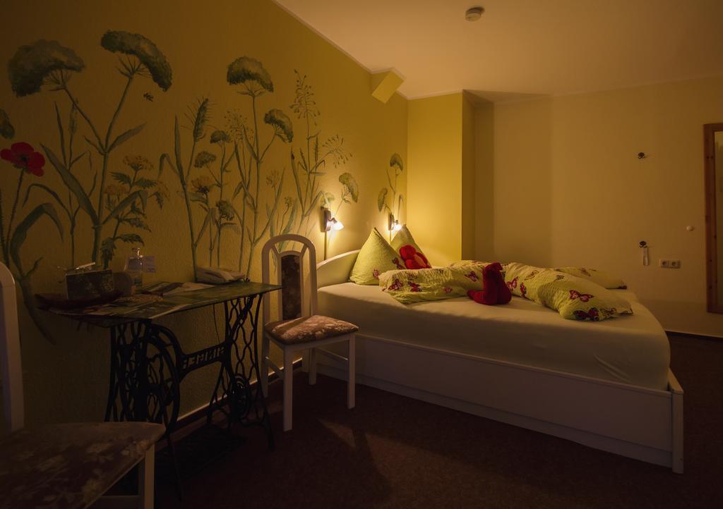 Landferienhaus Pension Erika Mühlhausen Kamer foto